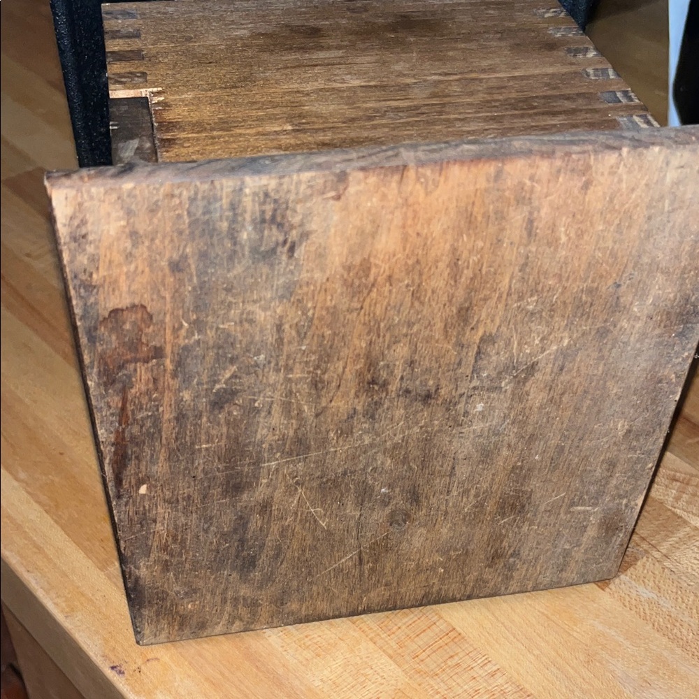 Vintage Wooden Coffee Grinder - Picture 8 of 9